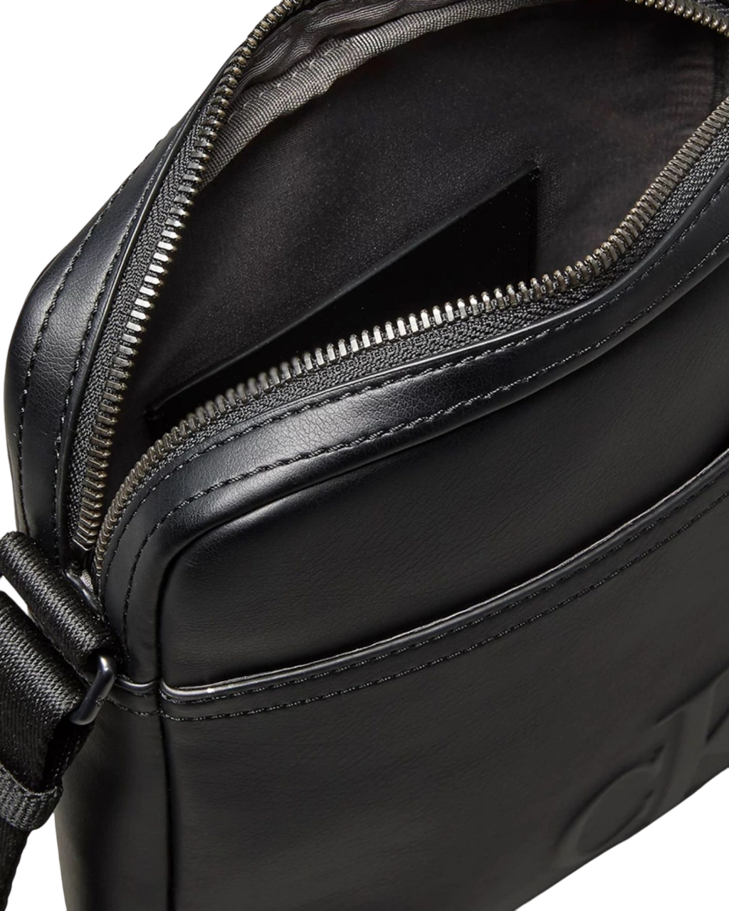 LOKO1000 Photoroom LOKO1000 Photoroom