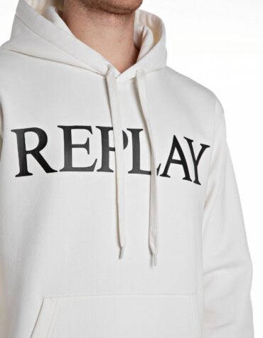 M3104 000 23832 011 2